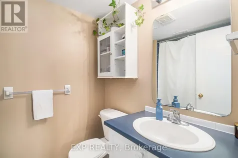 74 Lakepointe Drive Ottawa ON K4A 5E5