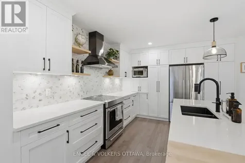 1046 Fisher Avenue Ottawa ON K1Z 6P6