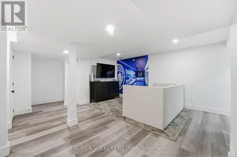 1046 Fisher Avenue Ottawa ON K1Z 6P6