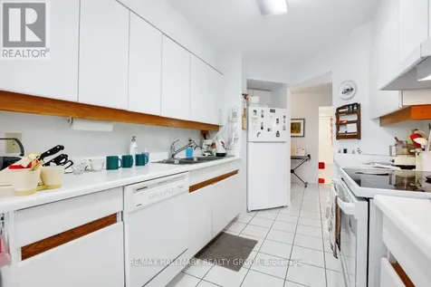 545 St Laurent Boulevard Ottawa ON K1K 4H9