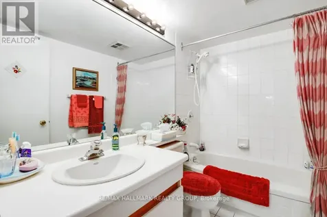 545 St Laurent Boulevard Ottawa ON K1K 4H9