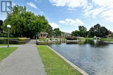 545 St Laurent Boulevard Ottawa ON K1K 4H9