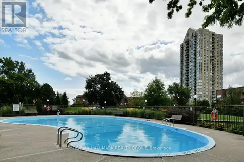 545 St Laurent Boulevard Ottawa ON K1K 4H9
