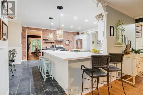 1097 Mineral Springs Road Hamilton ON L9H 5E3