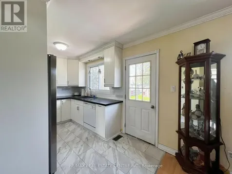 514 Monica Court Shelburne ON L9V 3A3
