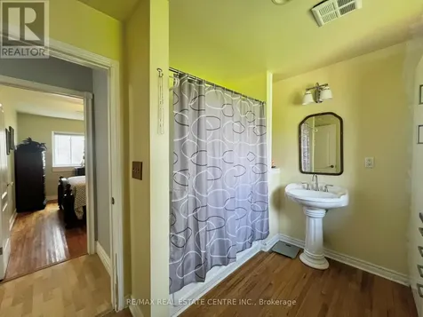 514 Monica Court Shelburne ON L9V 3A3