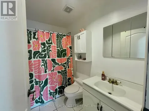 514 Monica Court Shelburne ON L9V 3A3