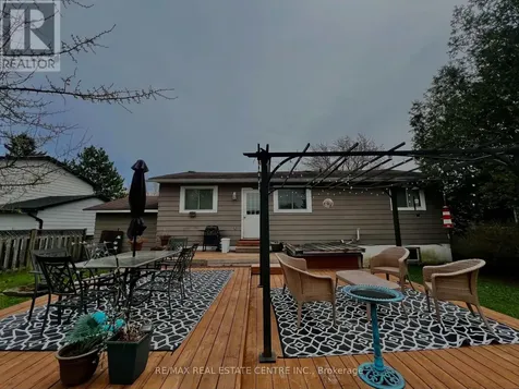 514 Monica Court Shelburne ON L9V 3A3