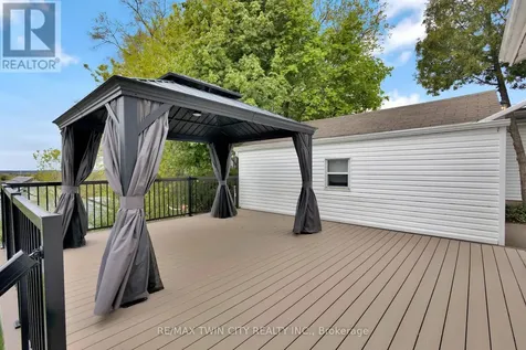 140 Terrace Hill Street Brantford ON N3R 1G6