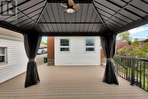 140 Terrace Hill Street Brantford ON N3R 1G6