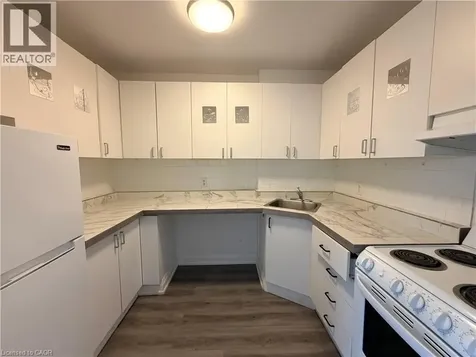102 Greensides Avenue Toronto ON M6C 1B9