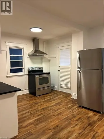 3 Balmoral Avenue South Hamilton ON L8M 3J7