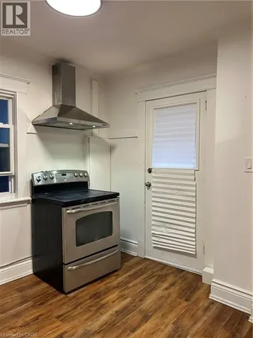 3 Balmoral Avenue South Hamilton ON L8M 3J7