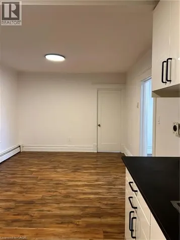 3 Balmoral Avenue South Hamilton ON L8M 3J7