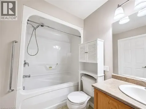 46 Canterbury Street Ingersoll ON N5C 1C4