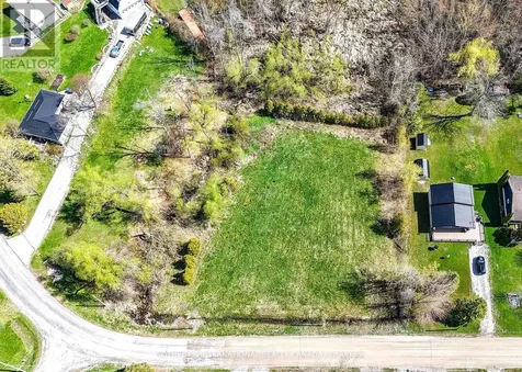 4136 Fountain Drive Ramara ON L3V 0N5
