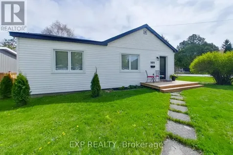 169 Peel Street Collingwood ON L9Y 3V7