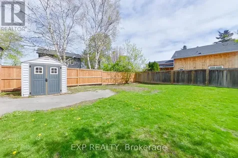 169 Peel Street Collingwood ON L9Y 3V7