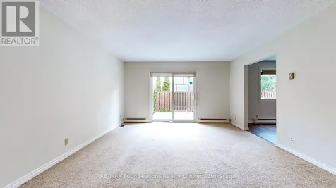 323 Hickory Street Collingwood ON L9Y 3G4