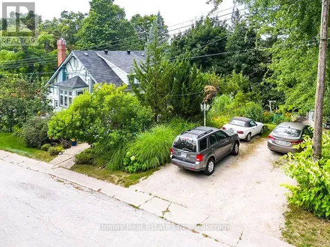 103 Brook Street Blue Mountains ON N0H 1J0