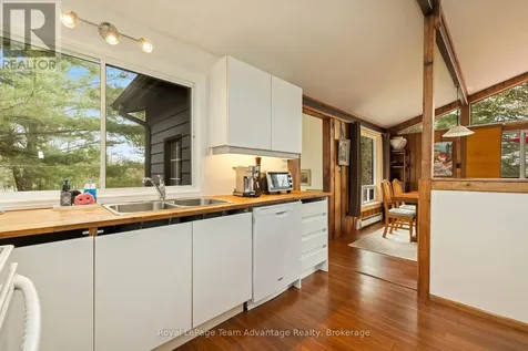 41 Carter's Landing Road Seguin ON P2A 0B2