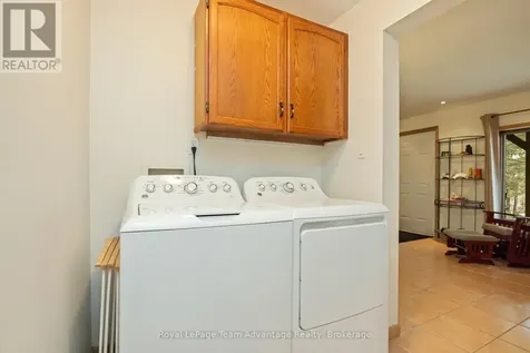 41 Carter's Landing Road Seguin ON P2A 0B2