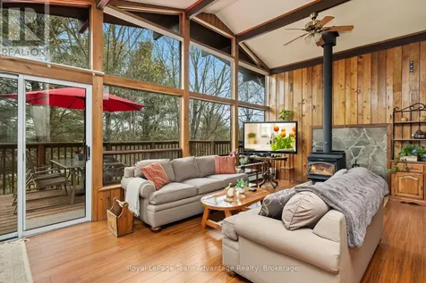 41 Carter's Landing Road Seguin ON P2A 0B2