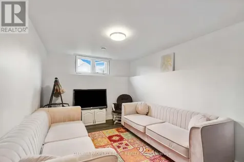 863 Oceane Street The Nation ON K0A 2M0