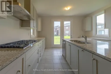 43 Tweedhill Avenue Caledon ON L7C 4K5