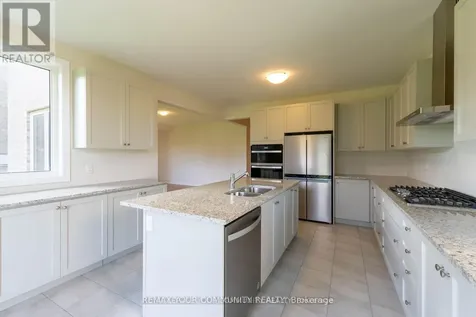 43 Tweedhill Avenue Caledon ON L7C 4K5