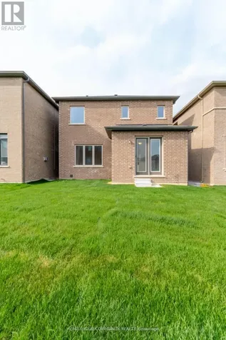 43 Tweedhill Avenue Caledon ON L7C 4K5