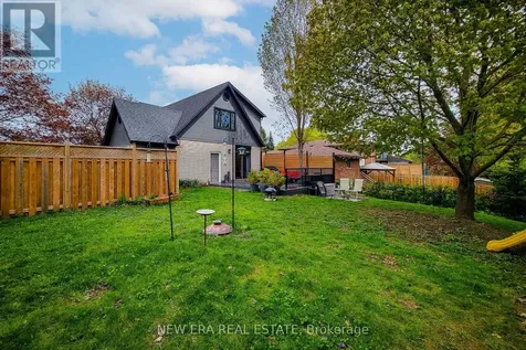 49 Ashwood Drive Cambridge ON N3C 3H7