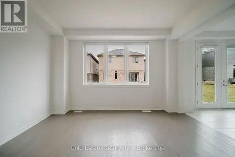 19 Mclaren Avenue Brantford ON N3T 0T4
