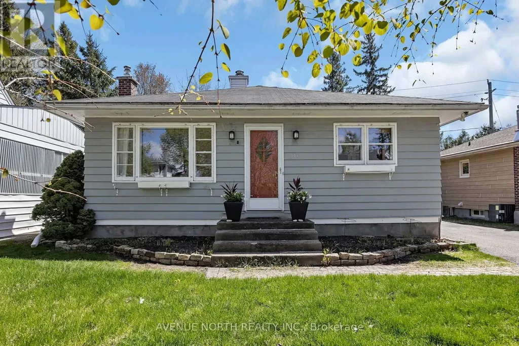 934 Weston Drive Ottawa ON K1G 1X2