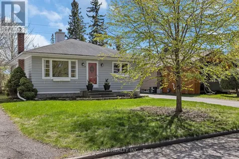 934 Weston Drive Ottawa ON K1G 1X2
