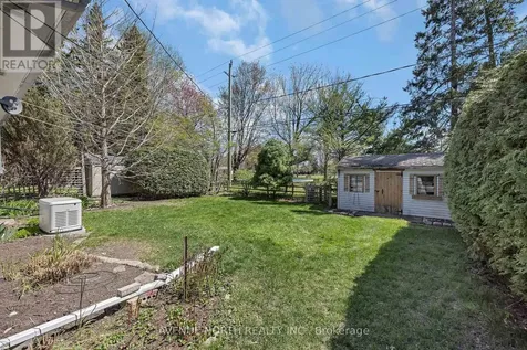 934 Weston Drive Ottawa ON K1G 1X2