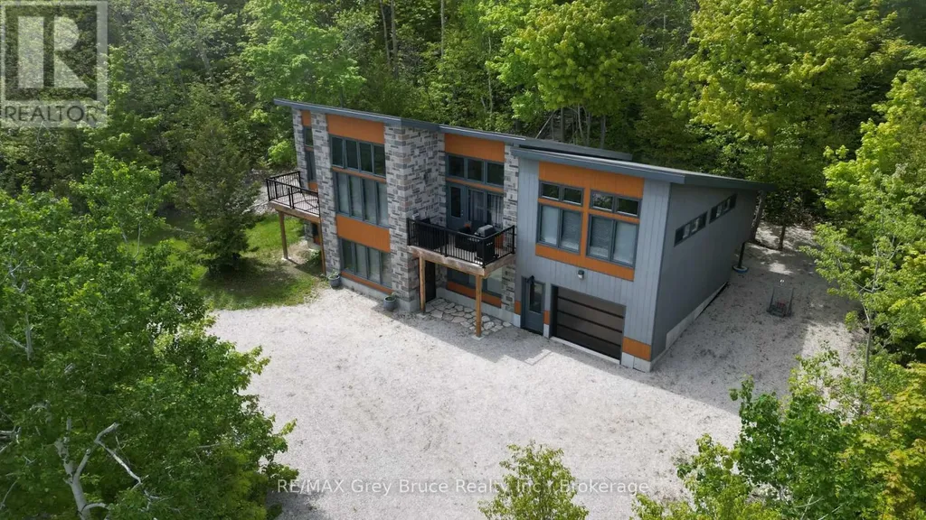 17 Shoreline Drive Northern Bruce Peninsula ON N0H 1Z0