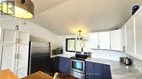 17 Shoreline Drive Northern Bruce Peninsula ON N0H 1Z0