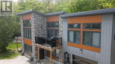 17 Shoreline Drive Northern Bruce Peninsula ON N0H 1Z0