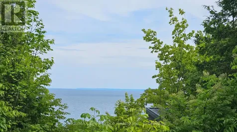 17 Shoreline Drive Northern Bruce Peninsula ON N0H 1Z0