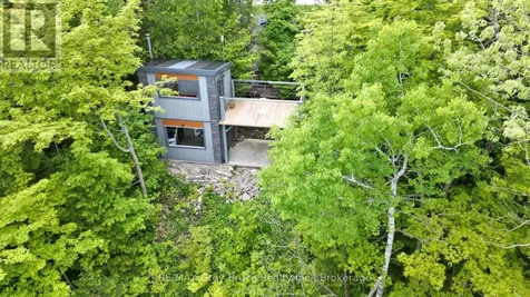 17 Shoreline Drive Northern Bruce Peninsula ON N0H 1Z0