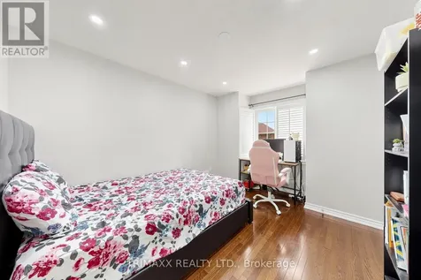 30 Learmont Avenue Caledon ON L7C 3N3