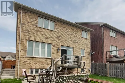 30 Learmont Avenue Caledon ON L7C 3N3