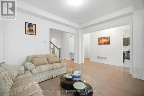 18 Tweedhill Avenue Caledon ON L7C 4K5