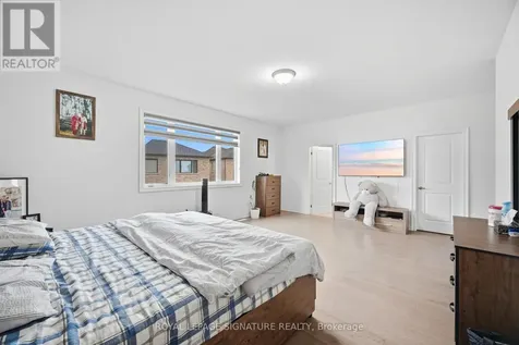 18 Tweedhill Avenue Caledon ON L7C 4K5