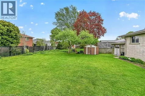 111 Memorial Drive Brantford ON N3R 5S4