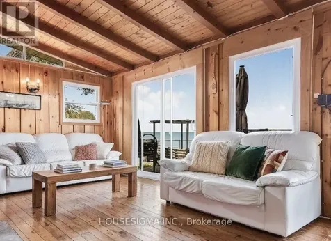 1950 Shore Lane Wasaga Beach ON L9Z 1T7
