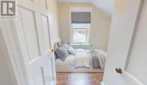 1405 King Street East Cambridge ON N3H 3R3