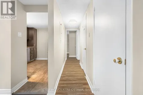 6532 Bilberry Drive Ottawa ON K1C 4N9