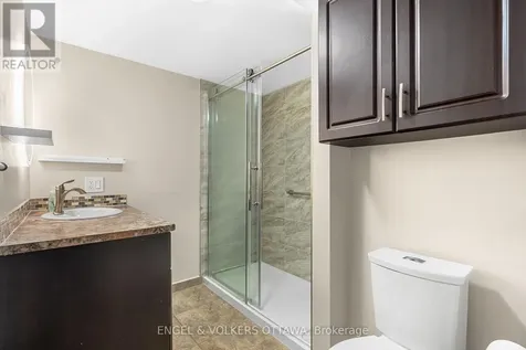 6532 Bilberry Drive Ottawa ON K1C 4N9